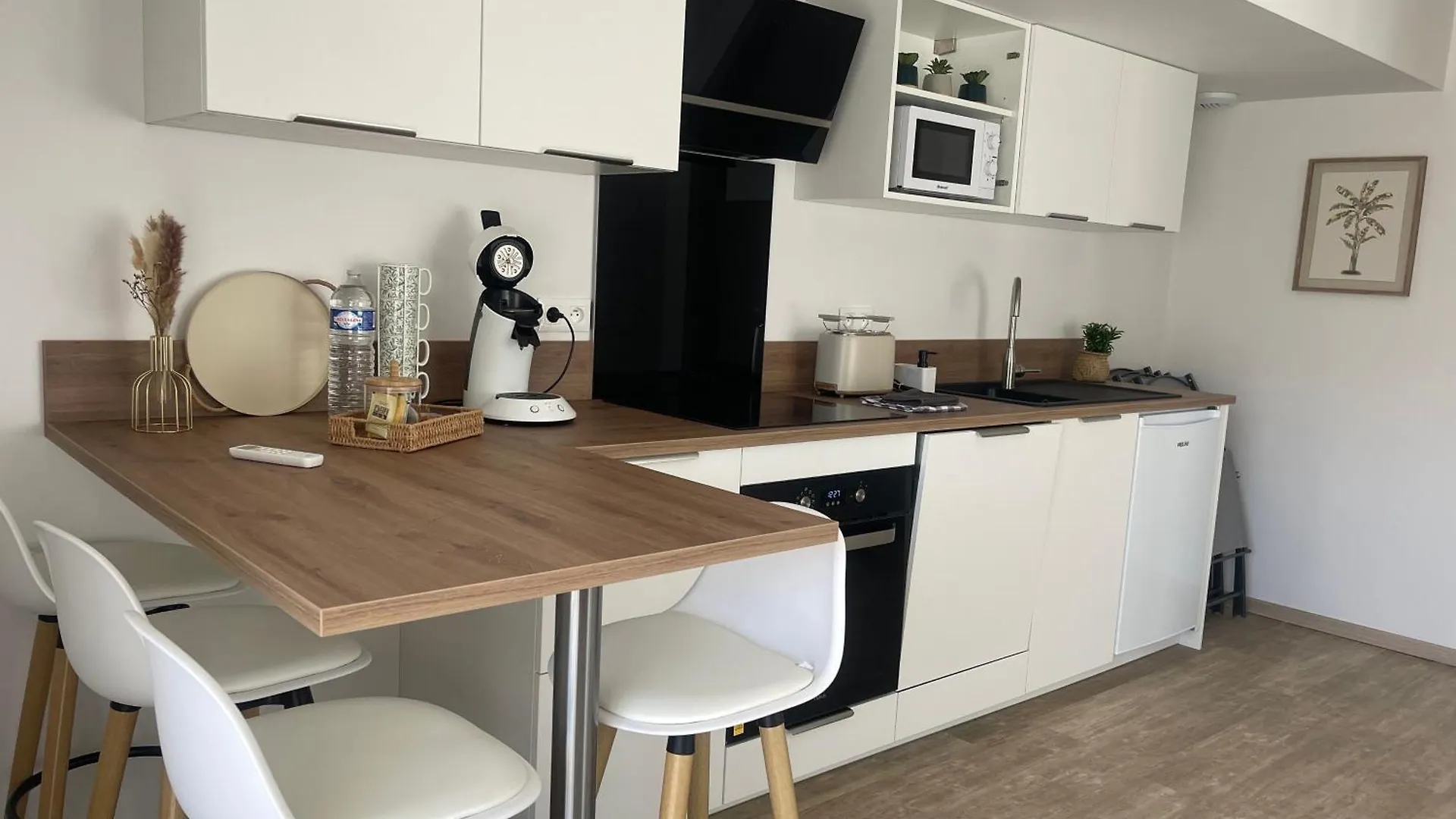 2 Appartement Rdc Avec Exterieur Millau